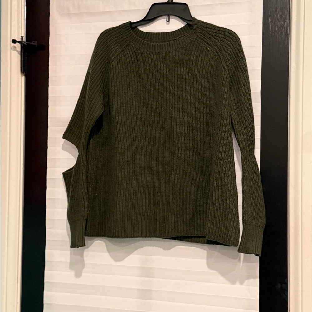 Zoe Jordan Olive Green Women's Sweater